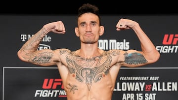 Max Holloway en el pesaje previo al UFC Kansas City.