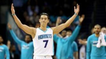 ?Los Hornets remontan 23pts a los Spurs! Jeremy Lin (29), h¨¦roe