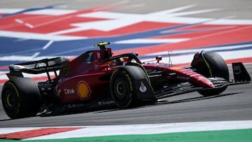 Ferrari's Spanish driver Carlos Sainz Jr., races during the third practice session for the Formula One United States Grand Prix, at the Circuit of the Americas in Austin, Texas, on October 22, 2022. (Photo by Patrick T. FALLON / AFP) (Photo by PATRICK T. FALLON/AFP via Getty Images)