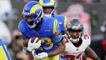 Cam Akers, running back de los Rams, acumul&oacute; 48 yardas en 24 acarreos, pero sufri&oacute; dos fumbles en el partido de la Ronda Divisional contra Bucs.