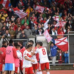 Valdivia logra acuerdo para pagar $1.200 millones a la ANFP