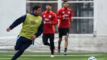 Oficial: la ‘8′ de Arturo Vidal tiene nuevo dueño en la Roja