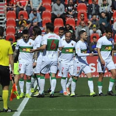 El Elche afronta el último tercio de Liga en su mejor momento