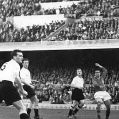 Aquel London XI se llevó seis goles del Camp Nou