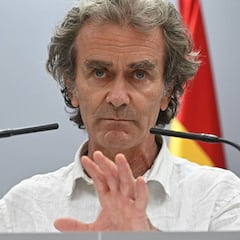 Las cifras del COVID-19 que no dejan dormir a Fernando Simón