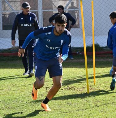 El otro lío que enreda a la UC