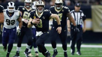 NEW ORLEANS, LA - NOVEMBER 04: Quarterback Drew Brees #9 of the New Orleans Saints runs with the ball during the second quarter of the game against the Los Angeles Rams at Mercedes-Benz Superdome on November 4, 2018 in New Orleans, Louisiana. Wesley Hit