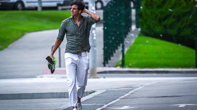 “El Mundial es un sueño, pero antes quiero ganarme un puesto en el Racing”