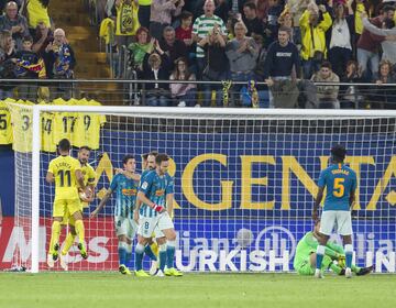 El jugador del Villarreal Mario celebra el 1-1.