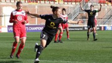 Vero Boquete, celebrando un gol con su equipo.