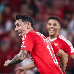 ¡Di Maria es un escándalo! 36 años y rey de la gran noche en Portugal con un doblete