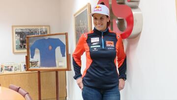 Laia Sanz visita la redacción del Diario As tras su paso por el Dakar