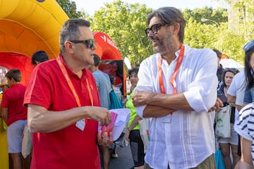 AS celebró la última etapa de La Vuelta 2024 con varias actividades en la ‘fan zone’. El público pudo montarse en un looping o participar en una competición de bicicletas estáticas y  poner a prueba sus conocimientos sobre La Vuelta con un juego de preguntas.