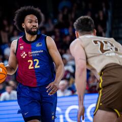 El Barça afina la puntería y se perfila para el ‘playoff’