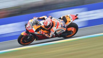Repsol Honda Team's Spanish rider Marc Marquez competes during the warm-up MotoGP prior to the French Motorcycle Grand Prix, in Le Mans, northwestern France, on May 19, 2019. (Photo by JEAN-FRANCOIS MONIER / AFP)