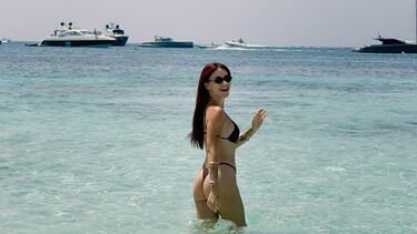 Vinicius Jr hits the beach with friends: the rich and famous on vacation