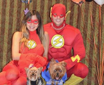 La familia de Santiago disfrazados de superhéroes en 2016.