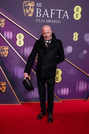 Jacques Audiard posa en la alfombra roja de los premios BAFTA 2025 celebrados en el Royal Festival Hall del Southbank Centre de Londres.