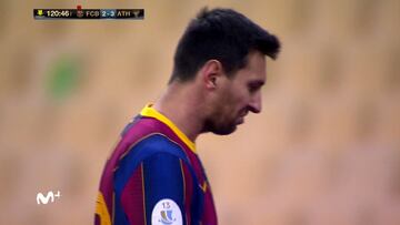 El gesto de Messi tras su primera roja en el Barcelona