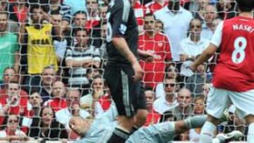 <b>PARADÓN. </b>Reina, portero del Liverpool, detuvo las pocas ocasiones que gozó el Arsenal en ataque.