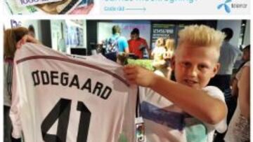 Albert Stensrod se compró la camiseta de Odegaard.