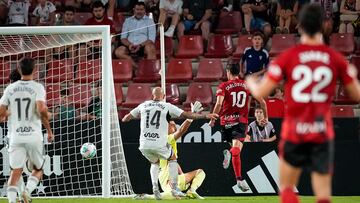 Duelo de defensas débiles en el Reino de León