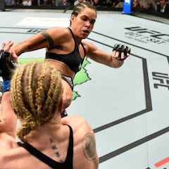 Resumen y resultados del UFC 215: Nunes bate a Shevchenko