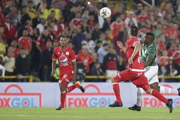 Atlético Nacional y América de Cali se enfrentaron en el inicio de la segunda jornada del Torneo Fox Sports en el estadio El Campín de Bogotá.