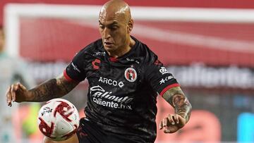 Ariel Nahuelpán manda indirecta tras su salida de Xolos