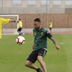 El futuro de Momo y David García, aún pendiente