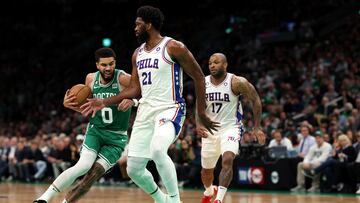 BOSTON, MASSACHUSETTS - MAY 03: Joel Embiid #21 of the Philadelphia 76ers defends Jayson Tatum #0 of the Boston Celtics during the first quarter of game two of the Eastern Conference Second Round Playoffs at TD Garden on May 03, 2023 in Boston, Massachusetts. NOTE TO USER: User expressly acknowledges and agrees that, by downloading and or using this photograph, User is consenting to the terms and conditions of the Getty Images License Agreement.   Maddie Meyer/Getty Images/AFP (Photo by Maddie Meyer / GETTY IMAGES NORTH AMERICA / Getty Images via AFP)