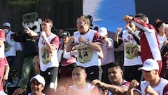 Julio César Chávez encabezo clase masiva de box en CDMX