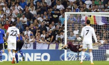 Di Maria completa su partidazo con el tercer gol del Real Madrid. 3-0.