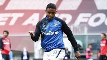 Luis Fernando Muriel en un partido del Atalanta en la Serie A