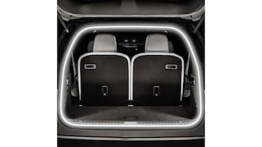 La forma más sencilla de iluminar tu maletero: así es la tira led potente, flexible y fácil de instalar que busca todo el mundo