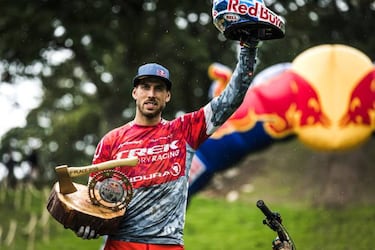 Gee Atherton gana el Red Bull Hardlines 2018