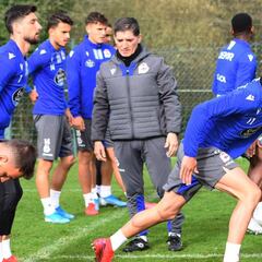 Mollejo ya está de vuelta y Salva Ruiz se entrena con el grupo