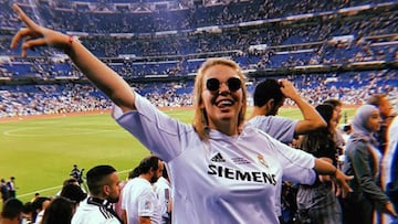 Zayra Guti&eacute;rrez, la hija de Guti y Arantxa de Benito, en el Bernab&eacute;u.