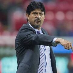 Chivas piensa en cuatro refuerzos para el próximo torneo