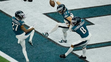 The cornerback took the headlines with a stellar first half against the Chiefs.