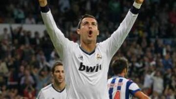 <b>VORAZ. </b>Cristiano celebra el segundo de sus tres goles al Depor.