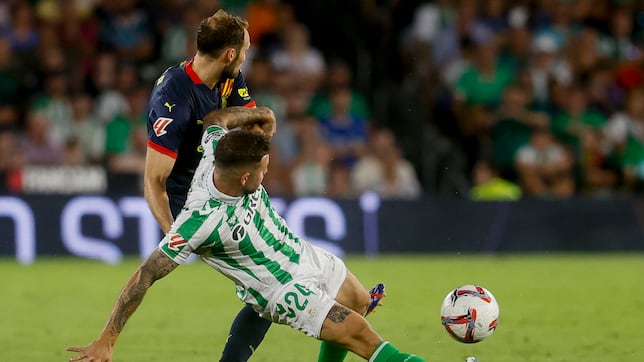 Almena y Misehouy amargan al Betis