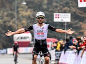 Yates le da al UAE su victoria número 94 de la temporada en Italia