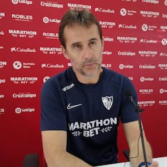 Lopetegui: "¿Chicharito en la lista? Veremos cómo está"