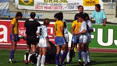 ¿Qué ocurrió en el partido del “agua bendita”? Uno de los más recordados incidentes que avivó la rivalidad entre Brasil y Argentina