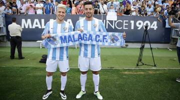 Keko y Jonu el día de su presemtación con el Malaga en el vernao de 2016.