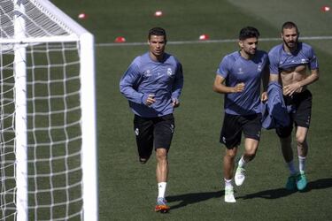 Gareth Bale ruled out against Bayern; Isco to start