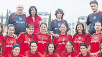 <b>UN GRUPO UNIDO. </b>El Atlético Féminas juega hoy ante el Atlético Arousana. El año próximo quiere jugar en la Superliga.