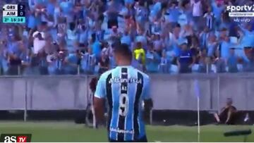 Luis Suárez sigue intratable en Brasil: Doblete con Gremio