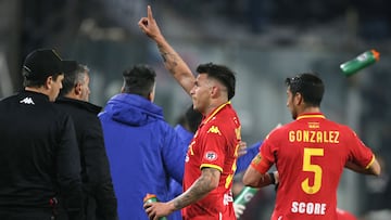 Futbol, Colo Colo vs Union Espanola.
Fecha 16, Campeonato Nacional 2024.
El jugador de Union Espanola Fernando Ovelar, centro, celebra su gol contra Colo Colo durante el partido de primera division disputado en el estadio Monumental en Santiago, Chile.
21/07/2024
Jonnathan Oyarzun/Photosport
Football, Colo Colo vs Union Espanola.
16th turn, 2024 National Championship.
Union Espanola's player Fernando Ovelar, center, celebrates his goal against Colo Colo during the first division match held at the Monumental stadium in Santiago, Chile.
21/07/2024
Jonnathan Oyarzun/Photosport